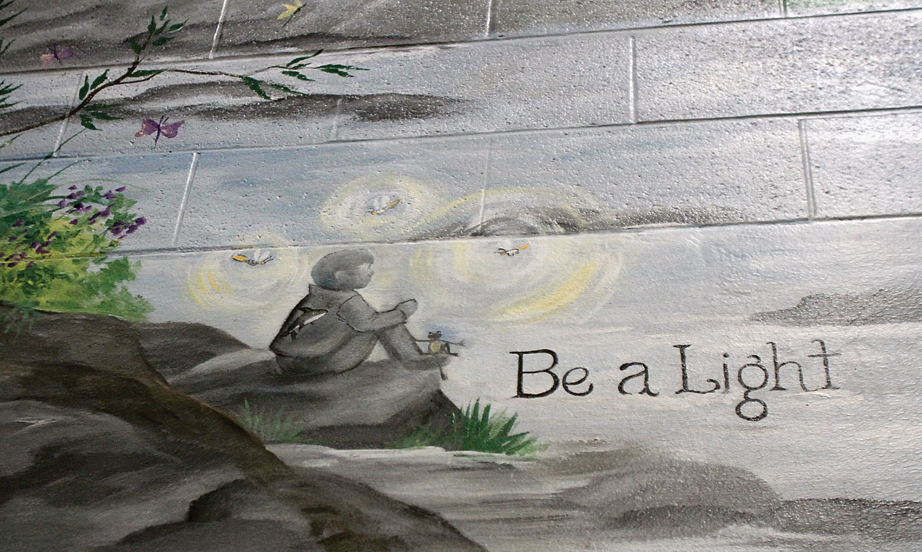 Gale Hinton mural at Alcoa Intermediate School includes Clark Reagan tribute